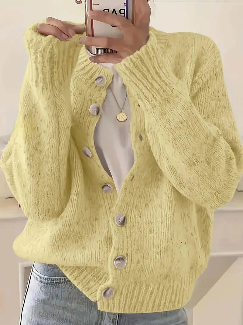 Livia – Elegant Cardigan