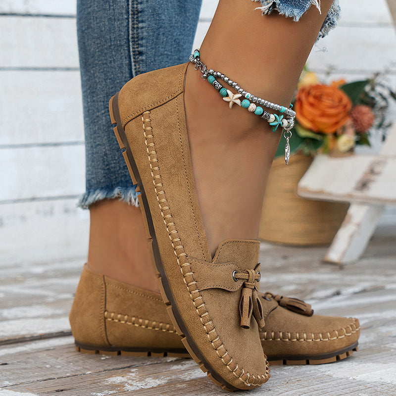Madilyn™ | Relaxed Tassel Moccasins
