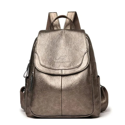 Mila | Chic and Lightweight Backpack in Soft White