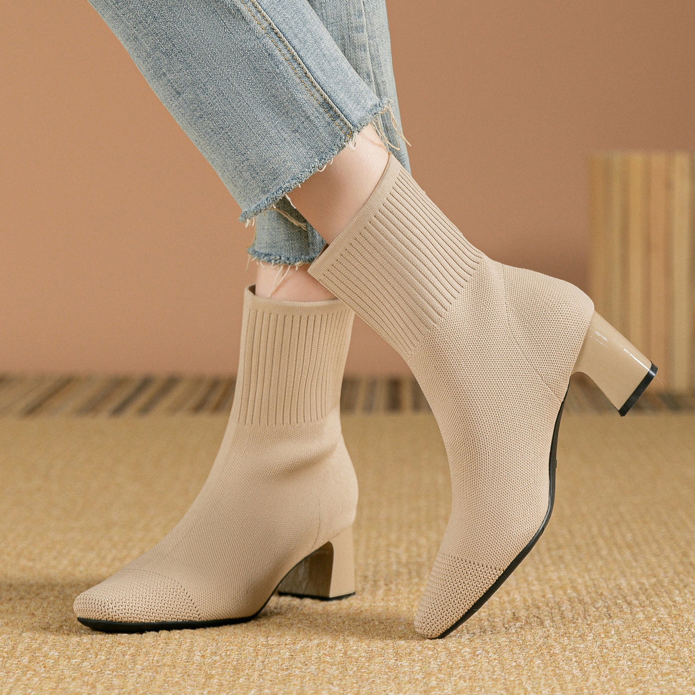Elegant Orthopedic Knitted Boots for Everyday Comfort