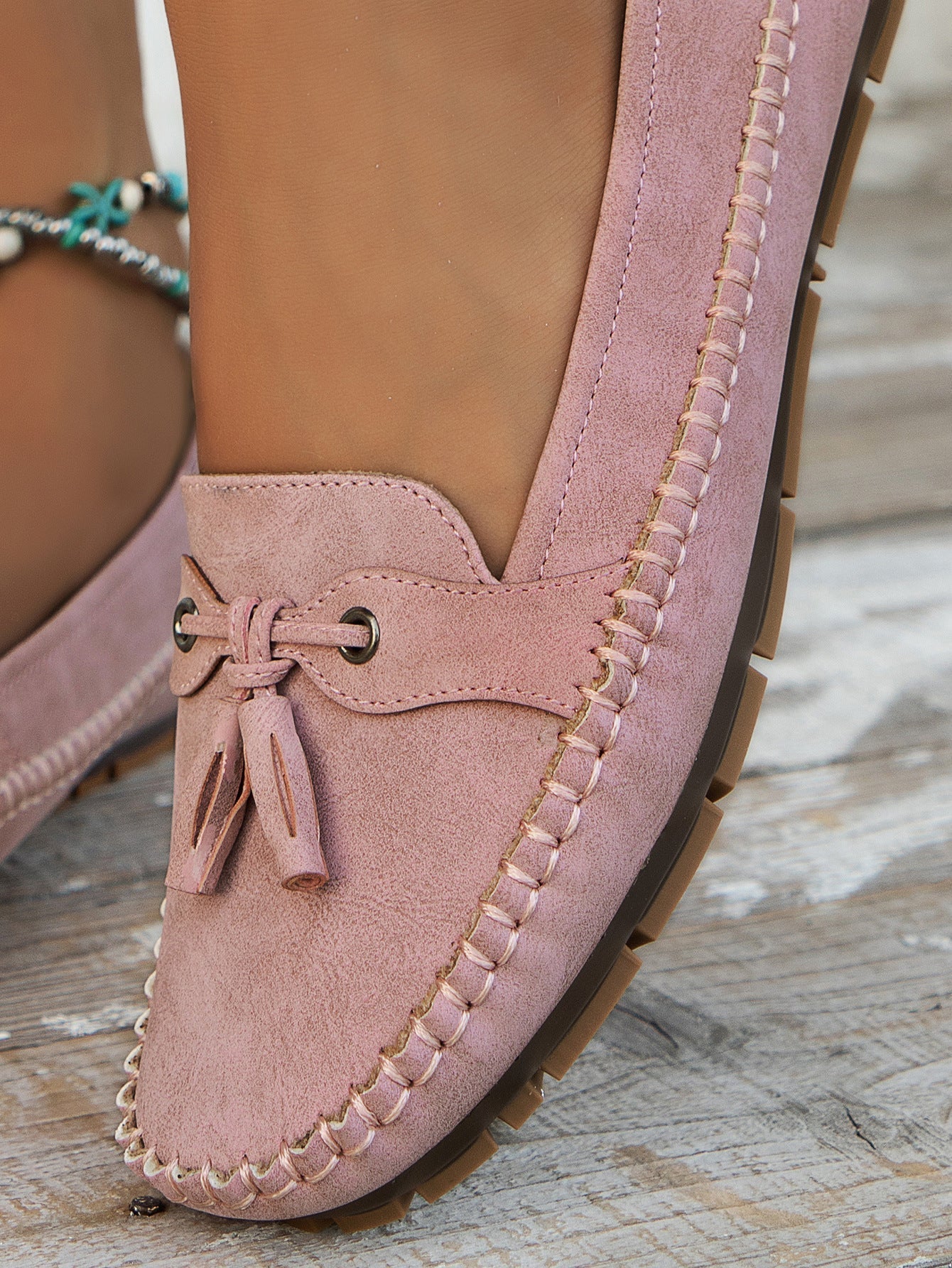 Madilyn™ | Relaxed Tassel Moccasins