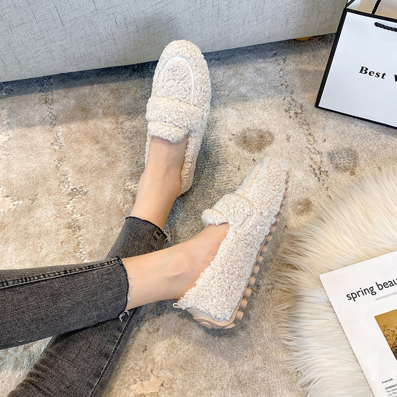 Bella™ | Cozy Plush Women's Loafers