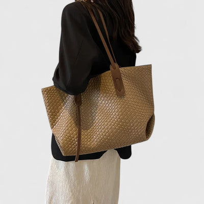 Sarie | Chic Elegance Tote