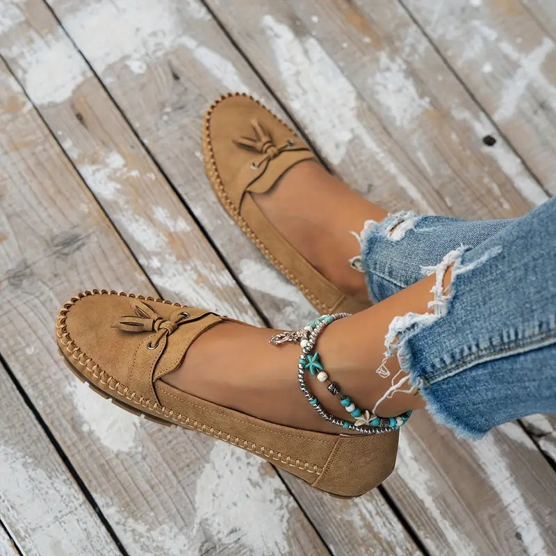 Madilyn™ | Relaxed Tassel Moccasins