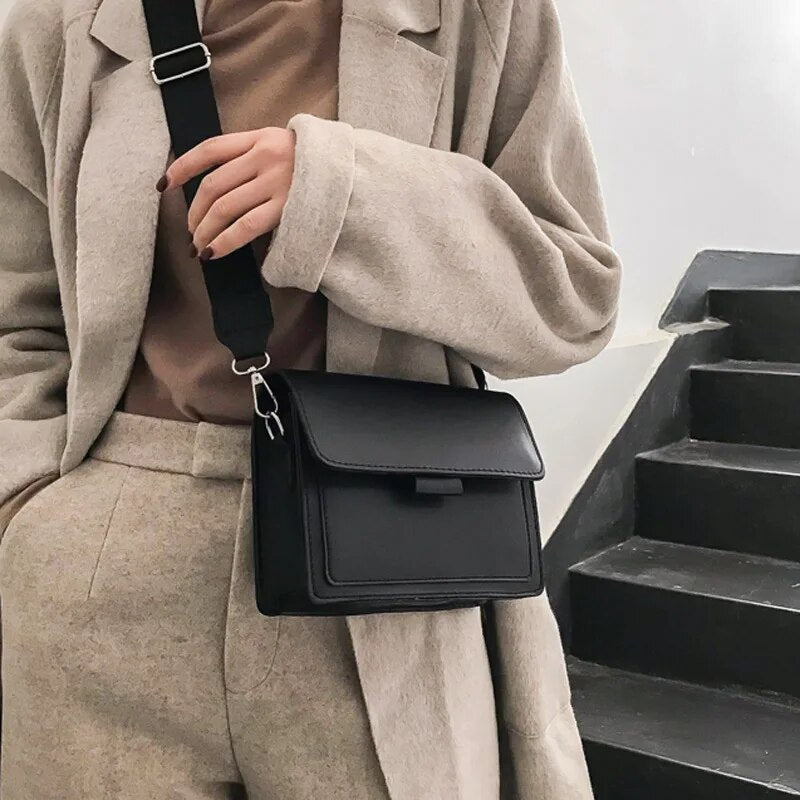 Sienna | Chic and Sleek Bag with Contemporary Sophistication